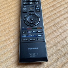 ＴＯＳＨＩＢＡ　テレビリモコンの画像