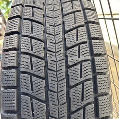 265/70R17スタンドレスセットの画像