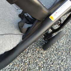 ベビーカー　グレーの画像