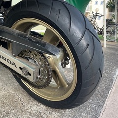 ホーネット250 の画像