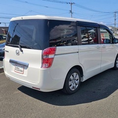 ホンダ ステップワゴン 2.0G Lﾊﾟｹ ((白真珠))の画像