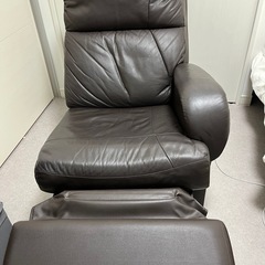 【無料・車引き取りのみ】ニトリリクライニングソファ・左側パーツ（手動）の画像