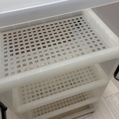無印良品　キャスター付きプラスチックラックの画像