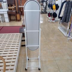 リユースのサカイ太田店★ジモティ割あり★  スタンドミラー 白 H146.5×D37.5×W32.5 クリーニング済み OJ10741の画像
