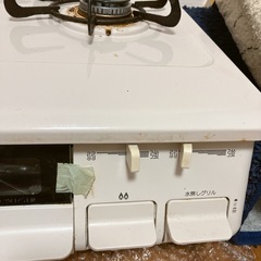 【値下げしました】パロマ　２口コンロ　ホワイト　都市ガス用の画像