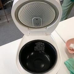 0828-020 アイリスオーヤマ炊飯器の画像