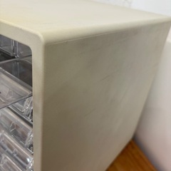 事務用引き出し7段の画像