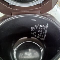 ★リユースのサカイ水戸店★ ZOUJIRUSHI 炊飯器 ３合炊き 24年製 動作確認／クリーニング済み MT5307の画像