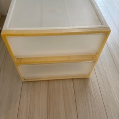 カラーボックスの画像