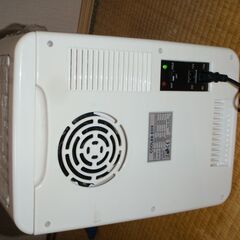 車載冷温庫　ポータブル冷温庫の画像