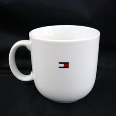 ☆TOMMY HILFIGER マグカップ 直径100mm 高さ102mm ホワイト トミーヒルフィガー コーヒーカップ ティーカップ スープマグ 白 大きめマグ 札幌 北20条店の画像