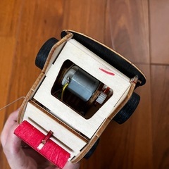 木製　手作りおもちゃ　パトカーの画像