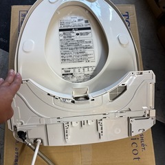 TOTO　アプリコット　【完全実働☆彡美品2023年製】　　高性能ウォッシュレット　TCF4713　パステルアイボリー　#SC1の画像