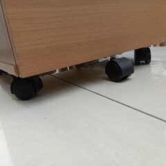 ★リユースのサカイ日立店★HJ7557  袖机/チェスト ライトブラウン H66×D45×W39.5 クリーニング済み の画像