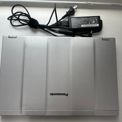 【フルHD/軽量】Panasonic ノートPC アダプター付 レッツ 1/3の画像