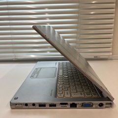 【美品】Panasonic タッチパネル PC レッツノート アダプター付 Dの画像
