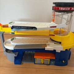ダブルアクション　トミカビルの画像