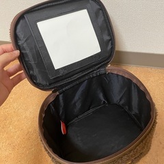 【29日まで】Disney 化粧ポーチの画像