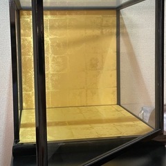 人形ケースの画像