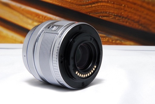 OLYMPUS PEN Lite E-PL6 ホワイト 標準ズームキット