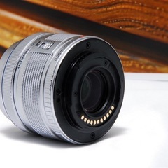 OLYMPUS PEN Lite E-PL6 ホワイト 標準ズームキットの画像