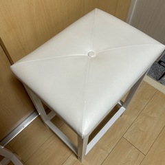 ダイニングチェア・カウンターチェア 【2点セット】
【美品】の画像