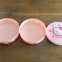 ハローキティ　重箱　の画像