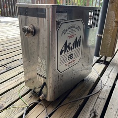 ビールサーバー