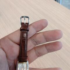SEIKO LUCENT レディースクォーツ腕時計 型番：1F21-5C00の画像