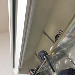 ガラス棚の画像