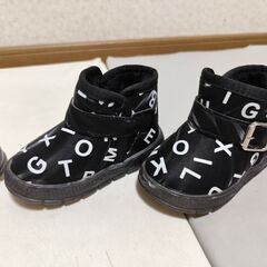 13センチ　光るブーツの画像