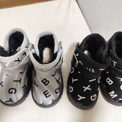 13センチ　光るブーツの画像