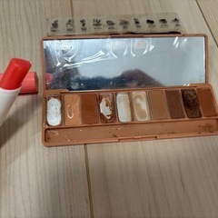 エチュードハウス、イニスフリー の画像