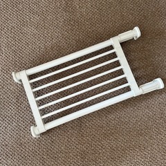 突っ張り棚　伸縮棚　収納　インテリアの画像