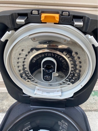 A682♠️日立IHジャー炊飯器「RZ-TS105M」2023年製