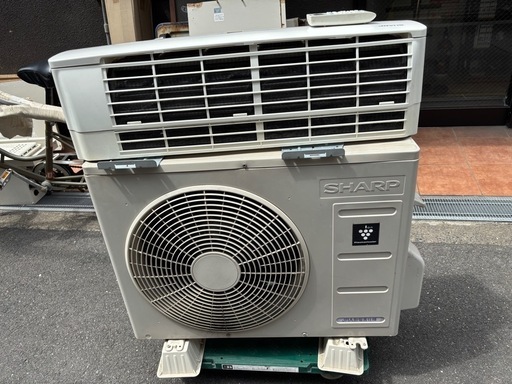 シャープエアコン　4.0kW 200V 2019年