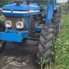 トラクターの画像