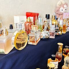 香水 各種（可愛いミニボトル多数）の画像