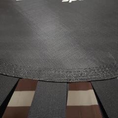 折りたたみトランポリンの画像