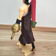 ワンピースフィギュア クロコダイルの画像