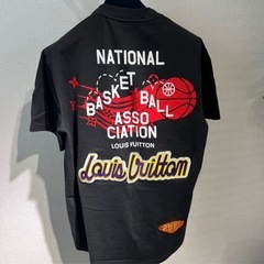 LOUIS VUITTON NBA Tシャツの画像