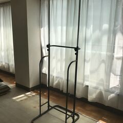 無料【引き取り日：8/29（金）まで】　ぶら下がり健康器　ハンガー掛けの画像