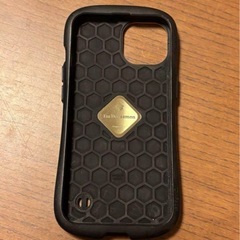 iPhone13スマホケースの画像