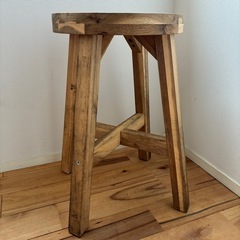 IKEA イケア　 SKOGSTA スコグスタ　 丸椅子 スツール　 高さ45cmの画像