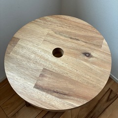 IKEA イケア　 SKOGSTA スコグスタ　 丸椅子 スツール　 高さ45cmの画像