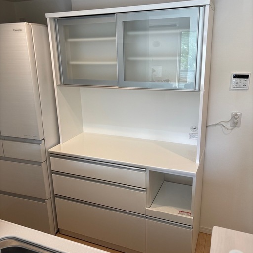 ニトリ カップボード