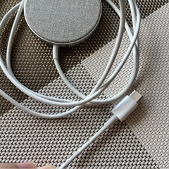 ANKER Wireless Charger 充電器の画像