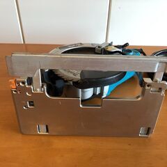 中古　内装マルノコ　125ｍｍ　MAKITA マキタ 5240L　電動工具の画像