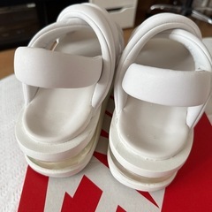 NIKEエアマックスアイラサンダルJP24超美　美品の画像
