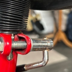 赤色の一輪車/20インチの画像